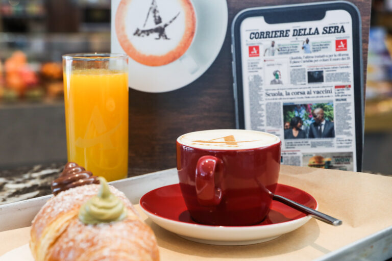 Caffè e giornale, la pausa perfetta è in Autogrill